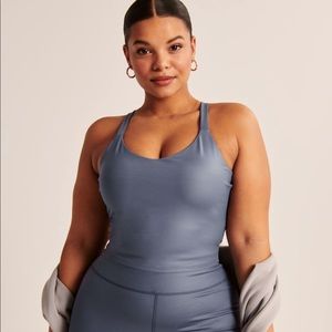 NWT Dark Lavender Sheen V-Neck Racerback Tank - Size S